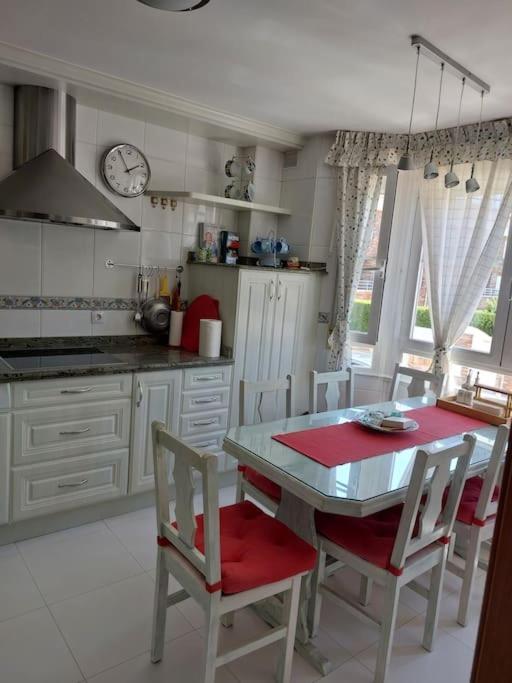 Chalet Urbano En Salamanca サンタ・マルタ・デ・トルメス エクステリア 写真