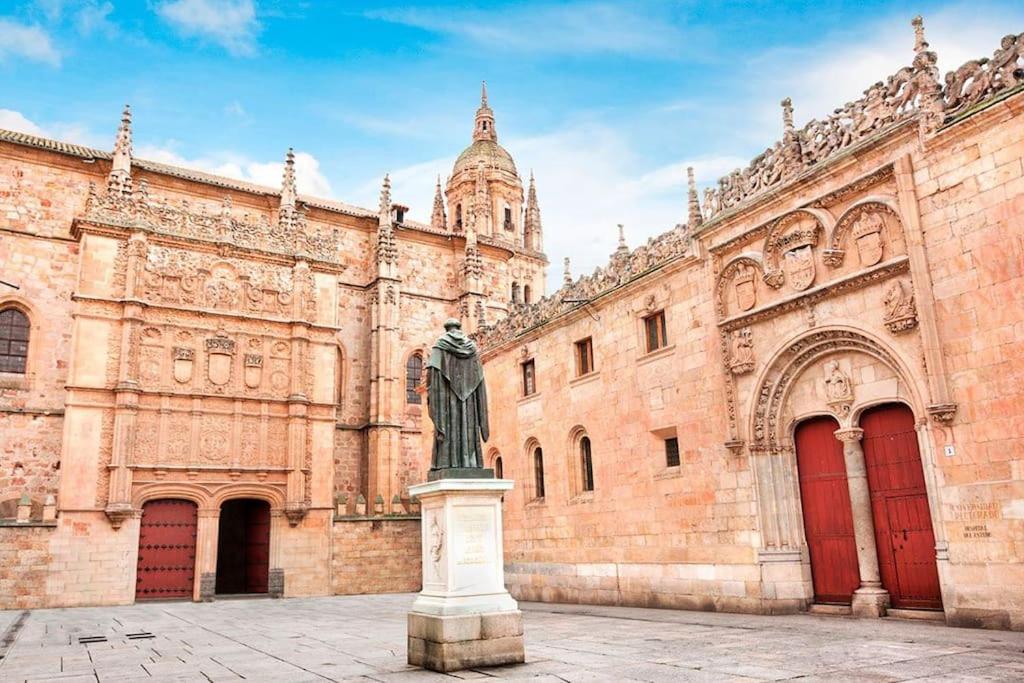 Chalet Urbano En Salamanca サンタ・マルタ・デ・トルメス エクステリア 写真