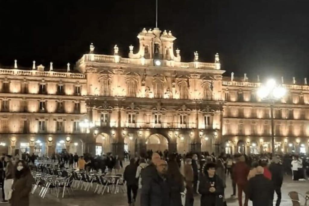 Chalet Urbano En Salamanca サンタ・マルタ・デ・トルメス エクステリア 写真