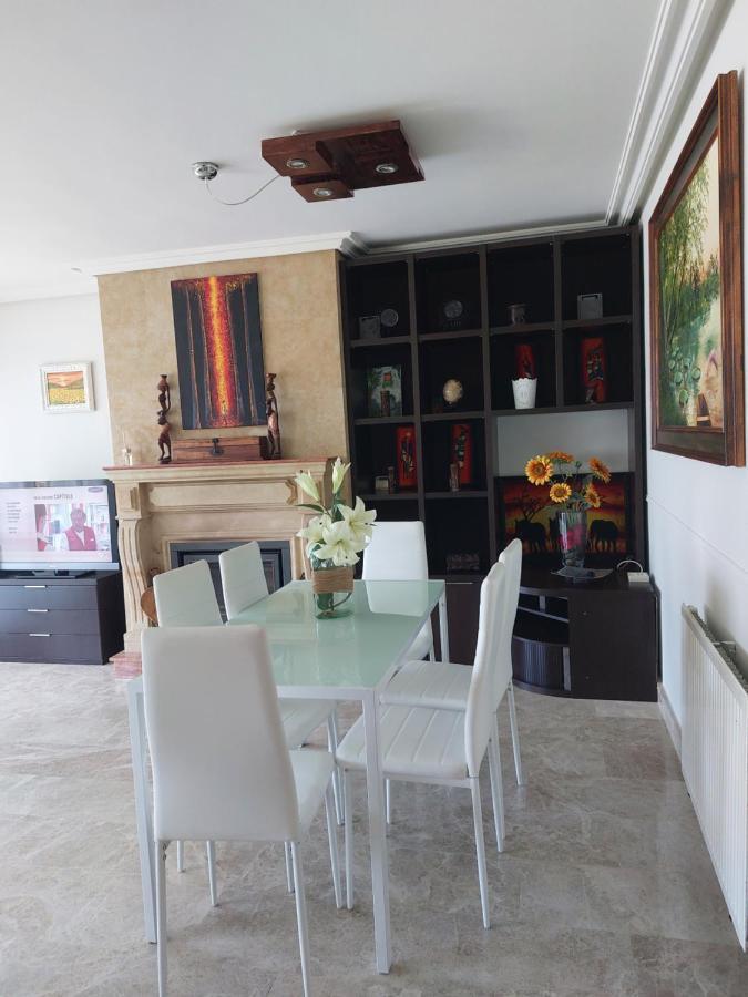 Chalet Urbano En Salamanca サンタ・マルタ・デ・トルメス エクステリア 写真